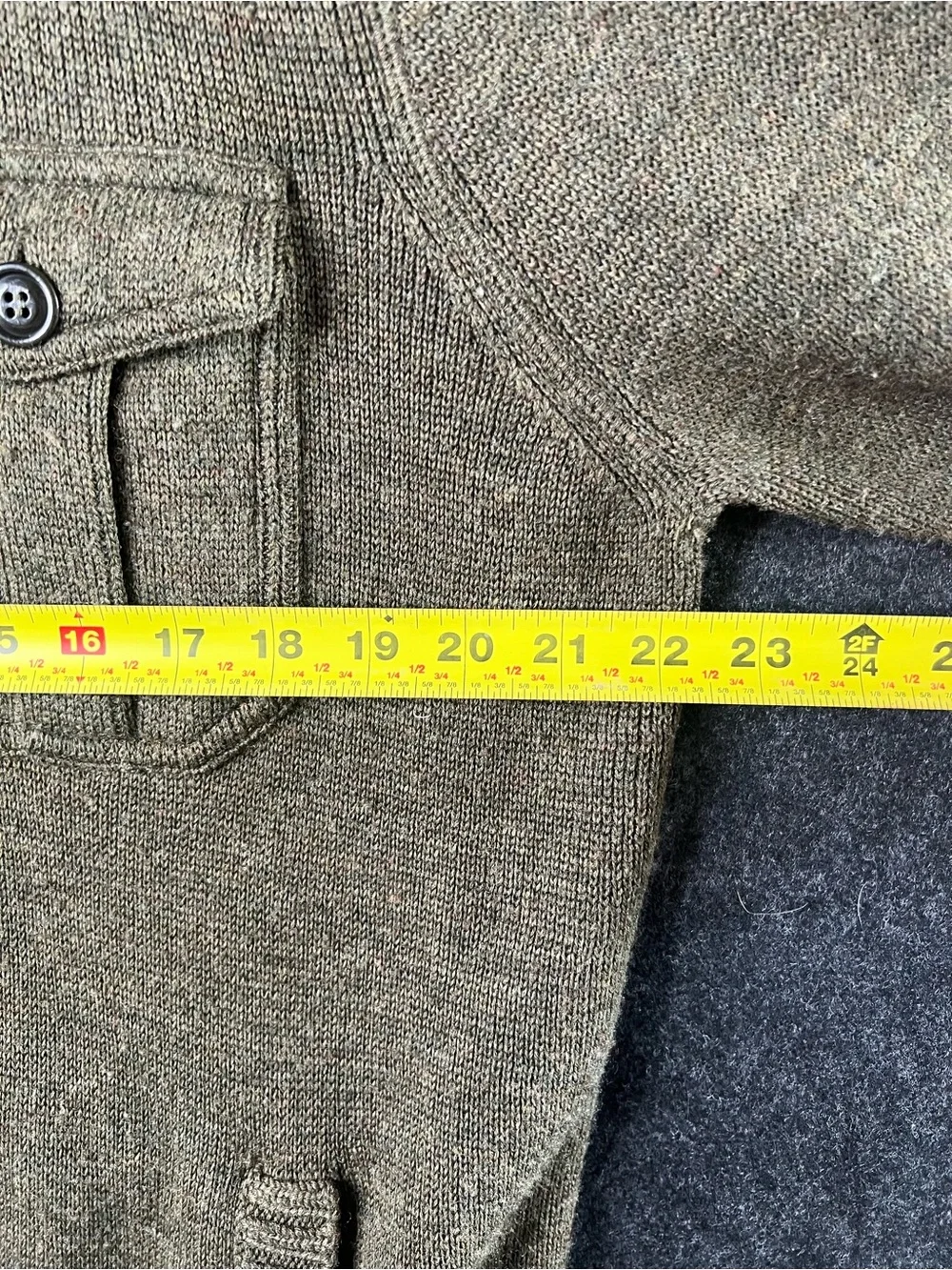 J.Crew Chunky Military Style 100% Wool Olive Green Cardigan Men’s Size L Preppy